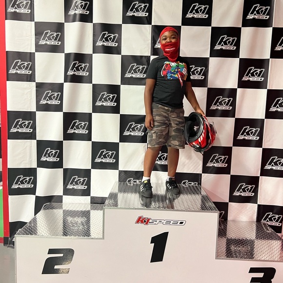 Meet your Posher, Dorothy - Picture 4 of 4